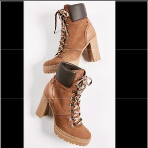 see by chloe eileen flat boots